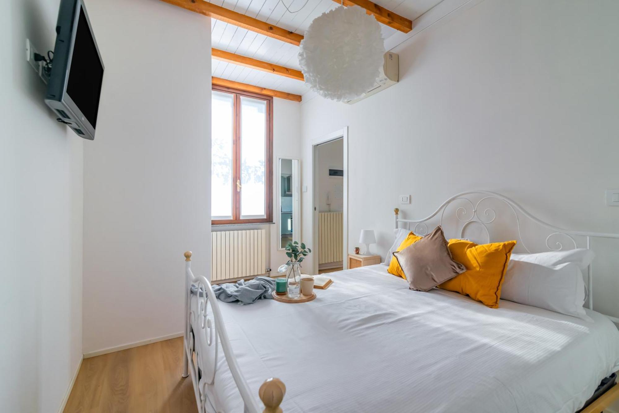 La Corte 48 - Pavia City - By Host4U Exterior foto